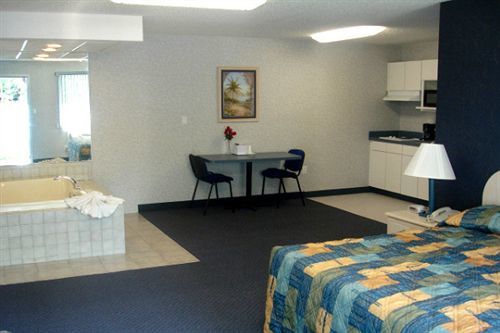 Studio Inn And Suites 갈로웨이 객실 사진